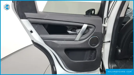LAND ROVER DISCOVERY SPORT P250 SE