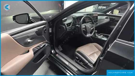LEXUS ES EXECUTIVE
