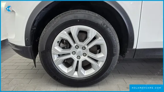 LAND ROVER DISCOVERY SPORT D200 S