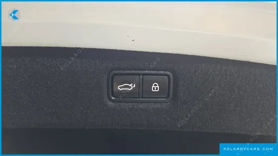 GENESIS G90 3.8 AWD