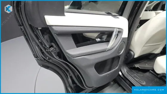 LAND ROVER DISCOVERY SPORT P250 SE