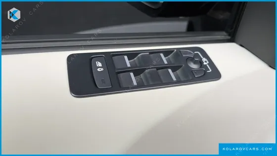 LAND ROVER DISCOVERY SPORT P250 SE