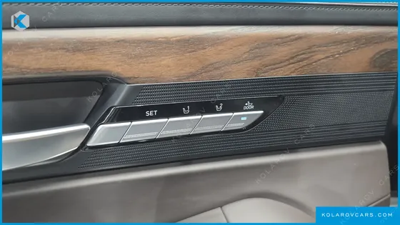 GENESIS G90 5.0 AWD