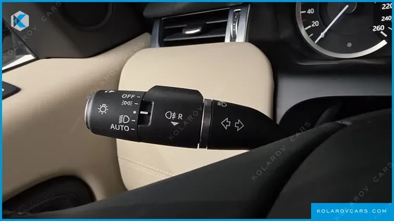 LAND ROVER DISCOVERY SPORT P250 SE
