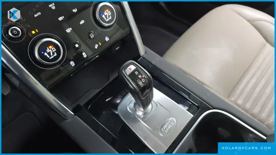LAND ROVER DISCOVERY SPORT D150 S