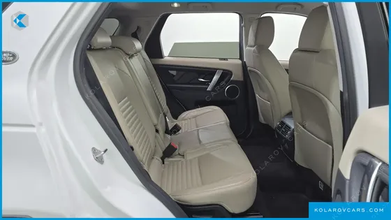 LAND ROVER DISCOVERY SPORT D150 S
