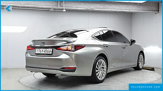 LEXUS ES EXECUTIVE