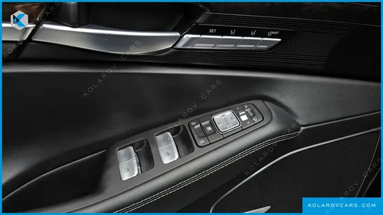 GENESIS G90 3.3 T AWD