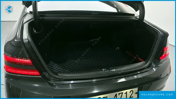 GENESIS G90 3.3 T AWD