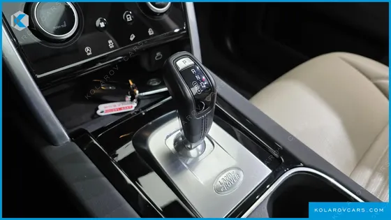 LAND ROVER DISCOVERY SPORT P250 S