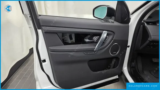 LAND ROVER DISCOVERY SPORT P250 SE
