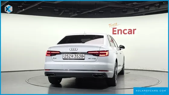 AUDI A4 40 TFSI PREMIUM