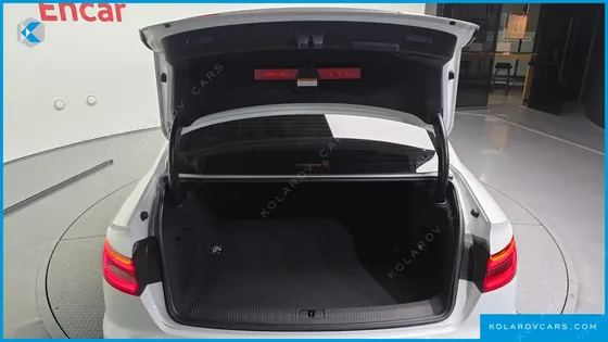 AUDI A4 40 TFSI PREMIUM
