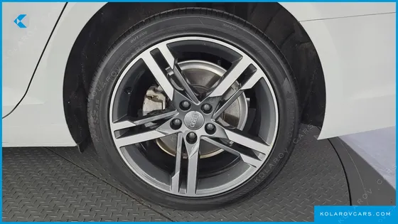 AUDI A4 40 TFSI PREMIUM