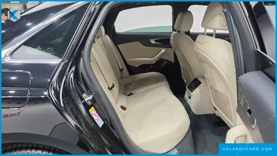 AUDI A4 40 TFSI PREMIUM