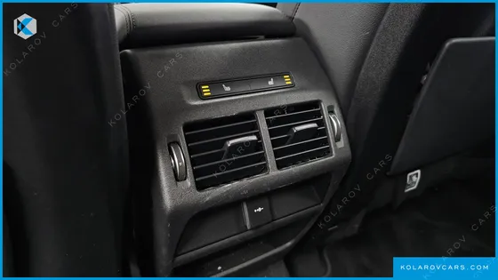 LAND ROVER DISCOVERY SPORT P250 SE