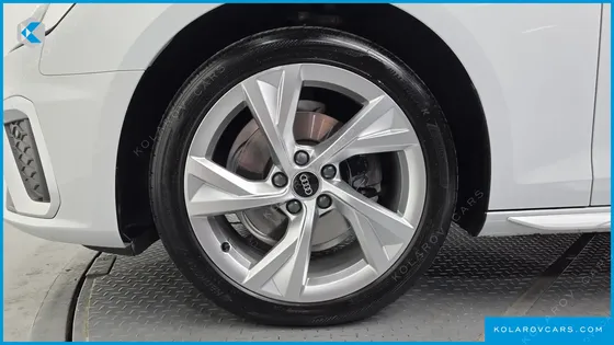AUDI A4 40 TFSI PREMIUM