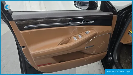 GENESIS G90 3.3 T