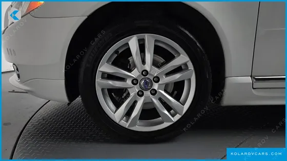 VOLVO S80 D4