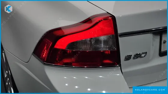 VOLVO S80 D4