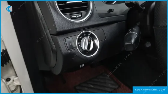 MERCEDES C-CLASS C200 CGI