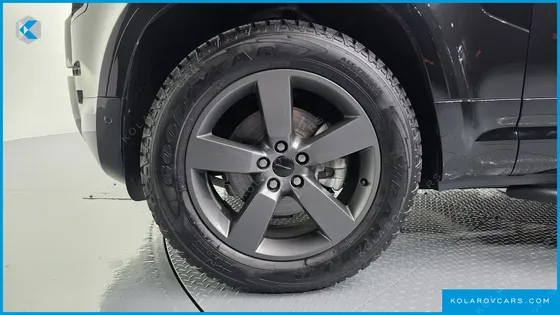 LAND ROVER DEFENDER 110 D250 X-DYNAMIC SE