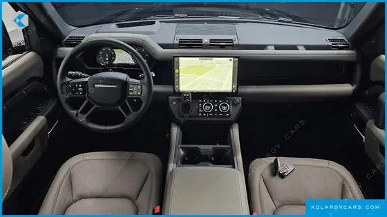 LAND ROVER DEFENDER 110 D250 X-DYNAMIC SE