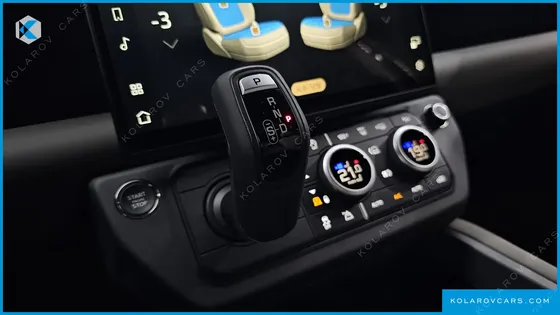 LAND ROVER DEFENDER 110 D250 X-DYNAMIC SE