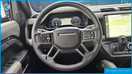 LAND ROVER DEFENDER 110 D250 X-DYNAMIC SE