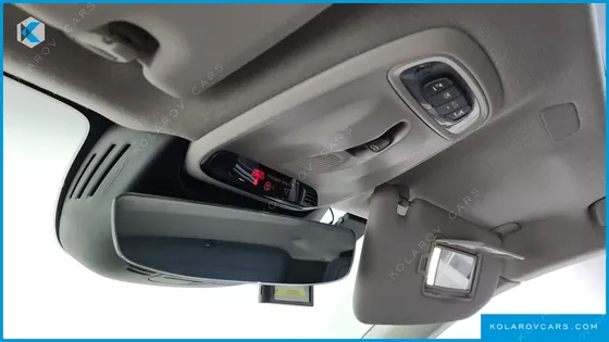 VOLVO XC40 B4 MOMENTUM