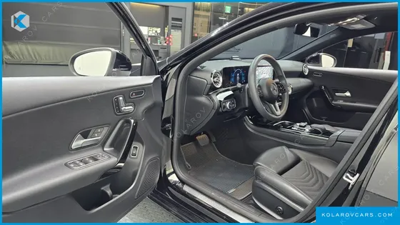 MERCEDES A-CLASS A220 SEDAN