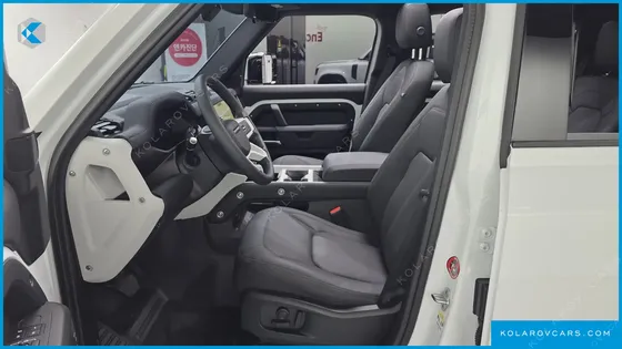 LAND ROVER DEFENDER 110 D250 X-DYNAMIC SE