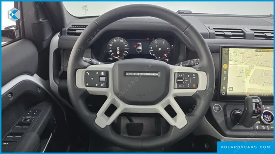 LAND ROVER DEFENDER 110 D250 X-DYNAMIC SE