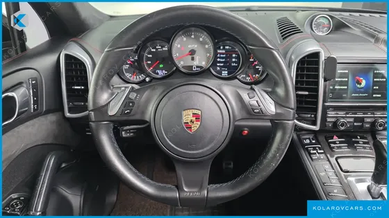 PORSCHE CAYENNE 4.8 GTS
