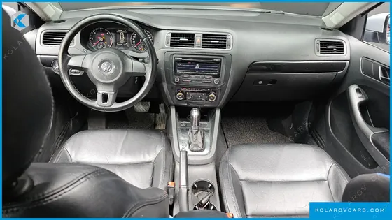 VOLKSWAGEN JETTA 2.0 TDI