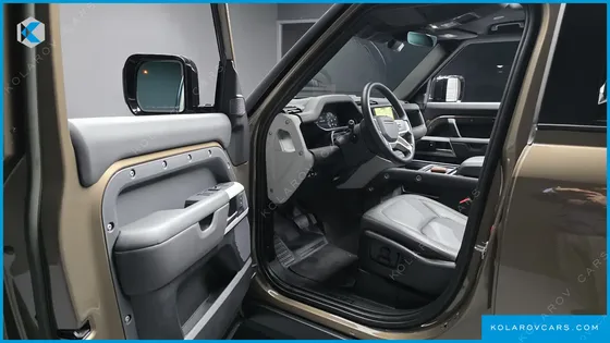 LAND ROVER DEFENDER 110 D300 HSE