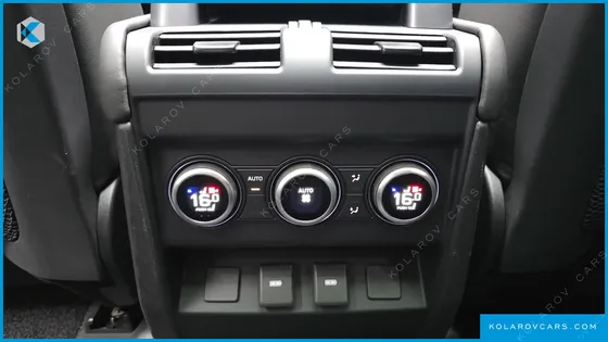 LAND ROVER DEFENDER 110 D300 HSE