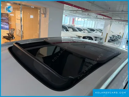 VOLVO XC40 B4 ULTRA BRIGHT