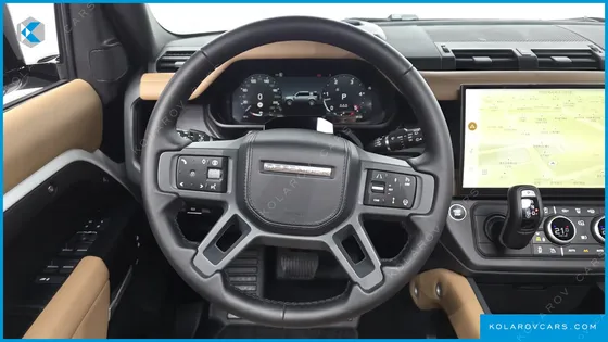 LAND ROVER DEFENDER 110 D300 X-DYNAMIC HSE