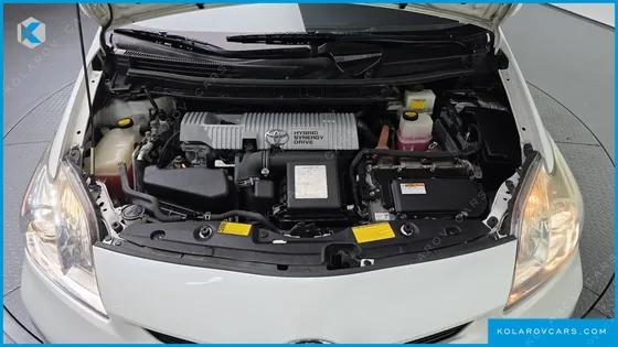 TOYOTA PRIUS 1.8 E