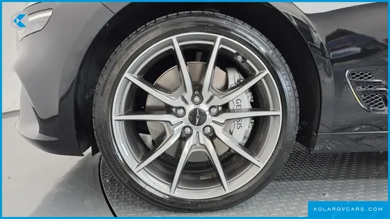 GENESIS G70 GASOLINE 2.5T 4WD