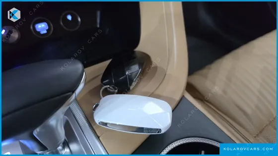 GENESIS G70 GASOLINE 2.5T 4WD