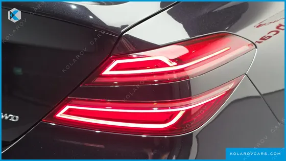 GENESIS G70 GASOLINE 2.5T 4WD