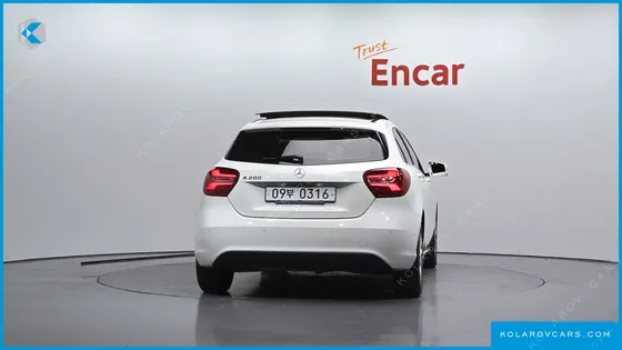 MERCEDES A-CLASS A200