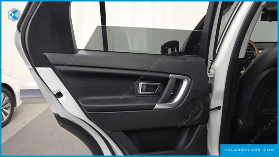 LAND ROVER DISCOVERY SPORT 2.0 TD4 SE (150PS)
