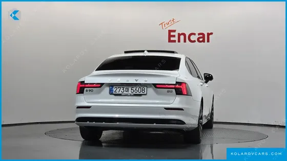 VOLVO S90 B5 ULTRA DARK