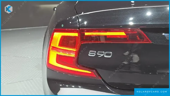 VOLVO S90 T5 INSCRIPTION