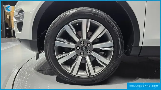 LAND ROVER DISCOVERY SPORT 2.0 TD4 HSE LUXURY