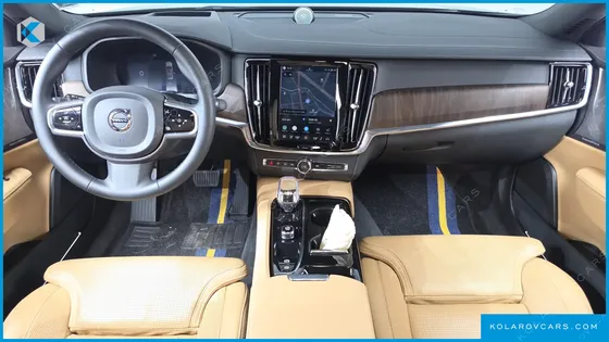 VOLVO S90 T8 AWD ULTIMATE BRIGHT