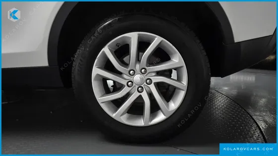 LAND ROVER DISCOVERY SPORT 2.0 TD4 SE (150PS)